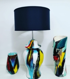 Keramik: Lampe und Vasen